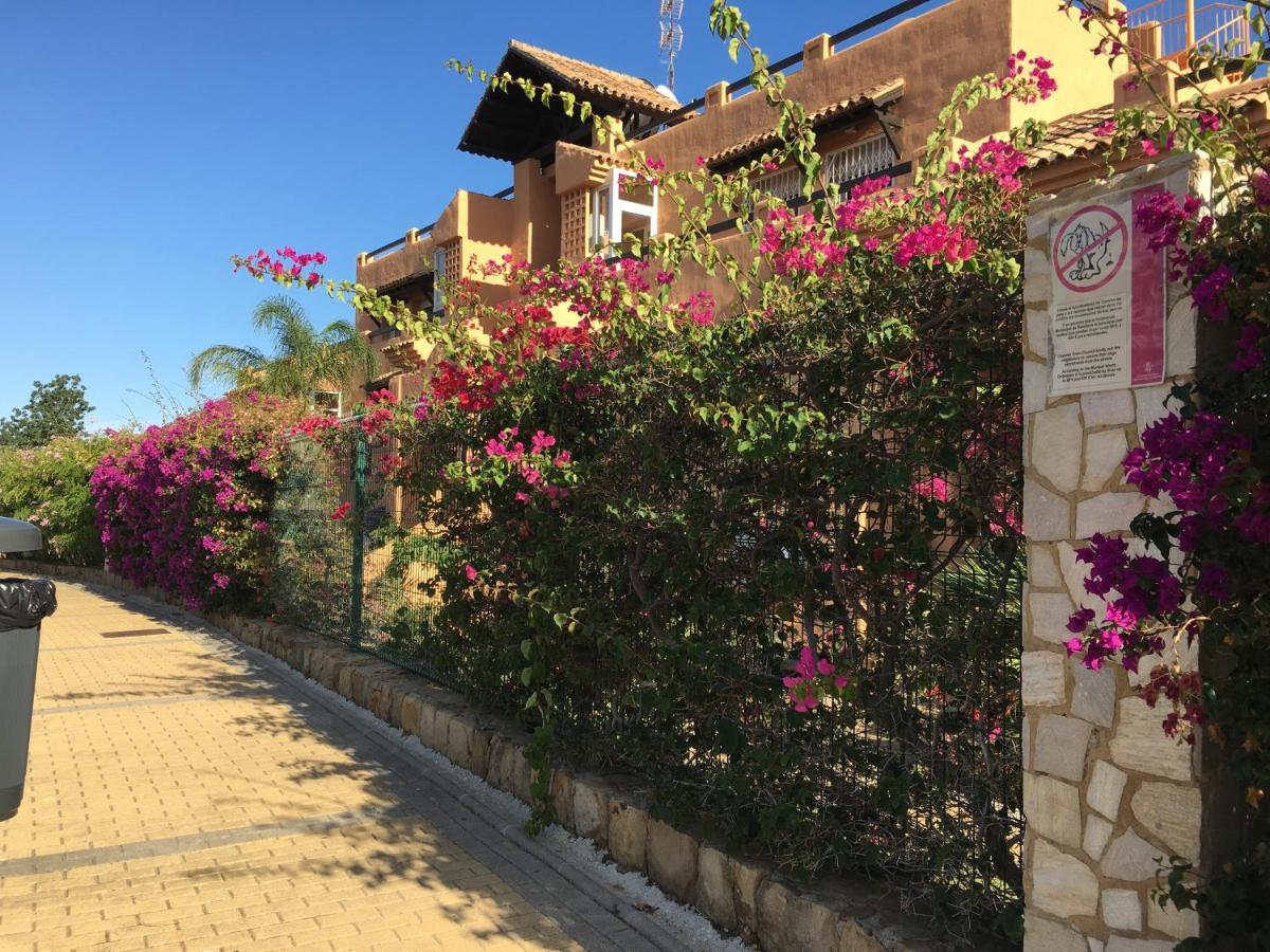Апартаменти Casares Vacations Екстер'єр фото